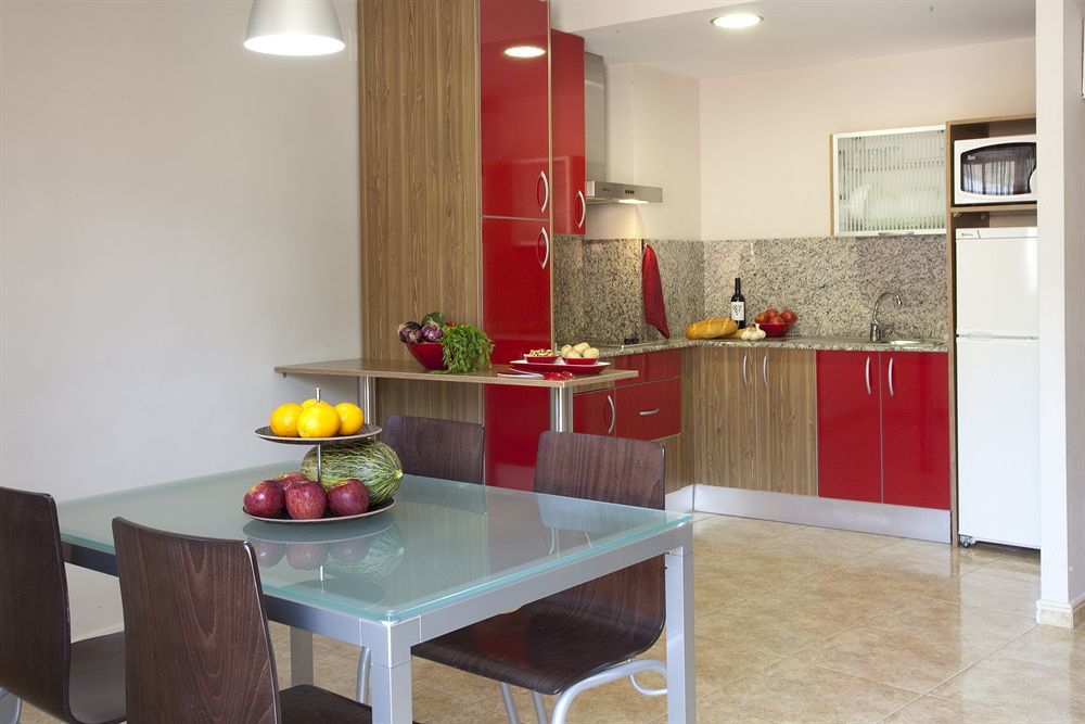 Apartamentos Campuebla مونتانيخوس المظهر الخارجي الصورة