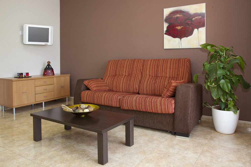Apartamentos Campuebla مونتانيخوس المظهر الخارجي الصورة